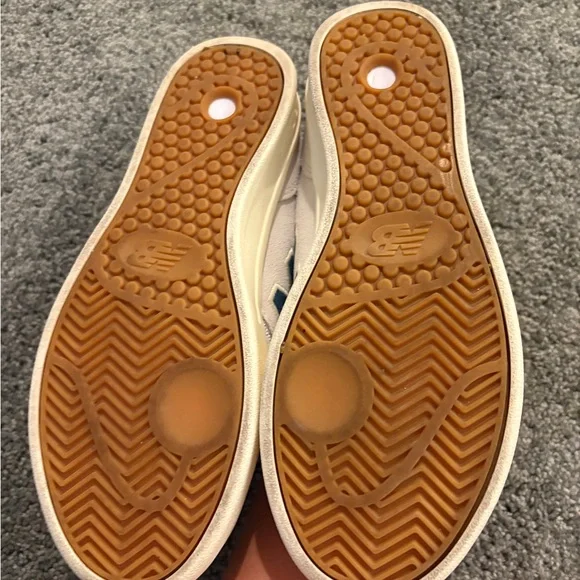 NEW BALANCE CT300 sneakers size 6.5 - Picture 4 of 4